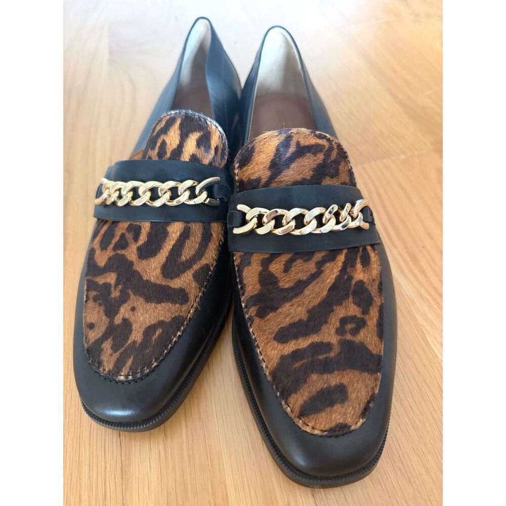 Bernardo Zephyr Black Leather Loafers – Leopard Print & Gold Chain – Size 8 NWOB